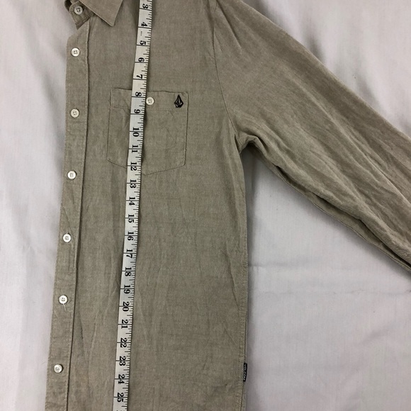 // Volcom long sleeve button up // - Picture 7 of 7
